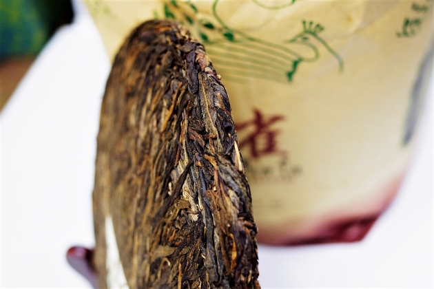 2007 Golden Peafowl-Puerh tea of Ancient Trees Raw Cake 5